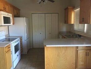 300 N 300 E in Kanab, UT - Building Photo - Building Photo