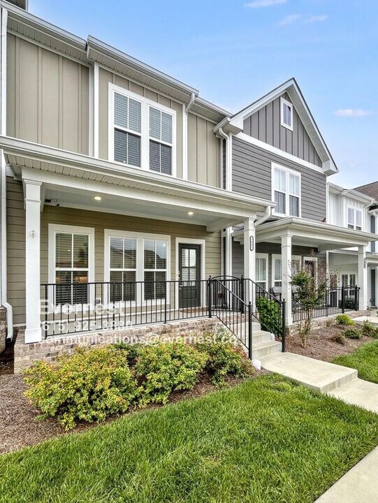 1662 Carson Meadows Ln in Nolensville, TN - Building Photo