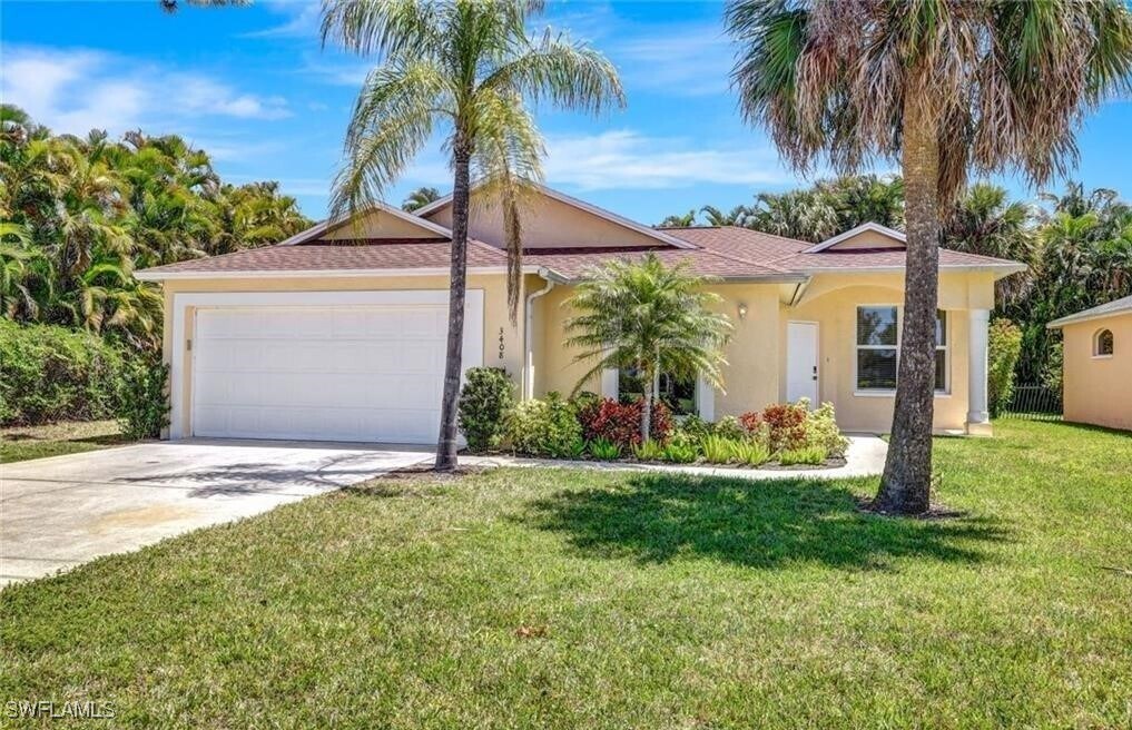 3408 Boca Ciega Dr in Naples, FL - Building Photo