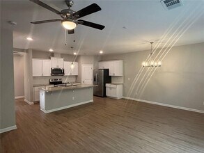 628 Collections Dr in Lawrenceville, GA - Building Photo - Building Photo