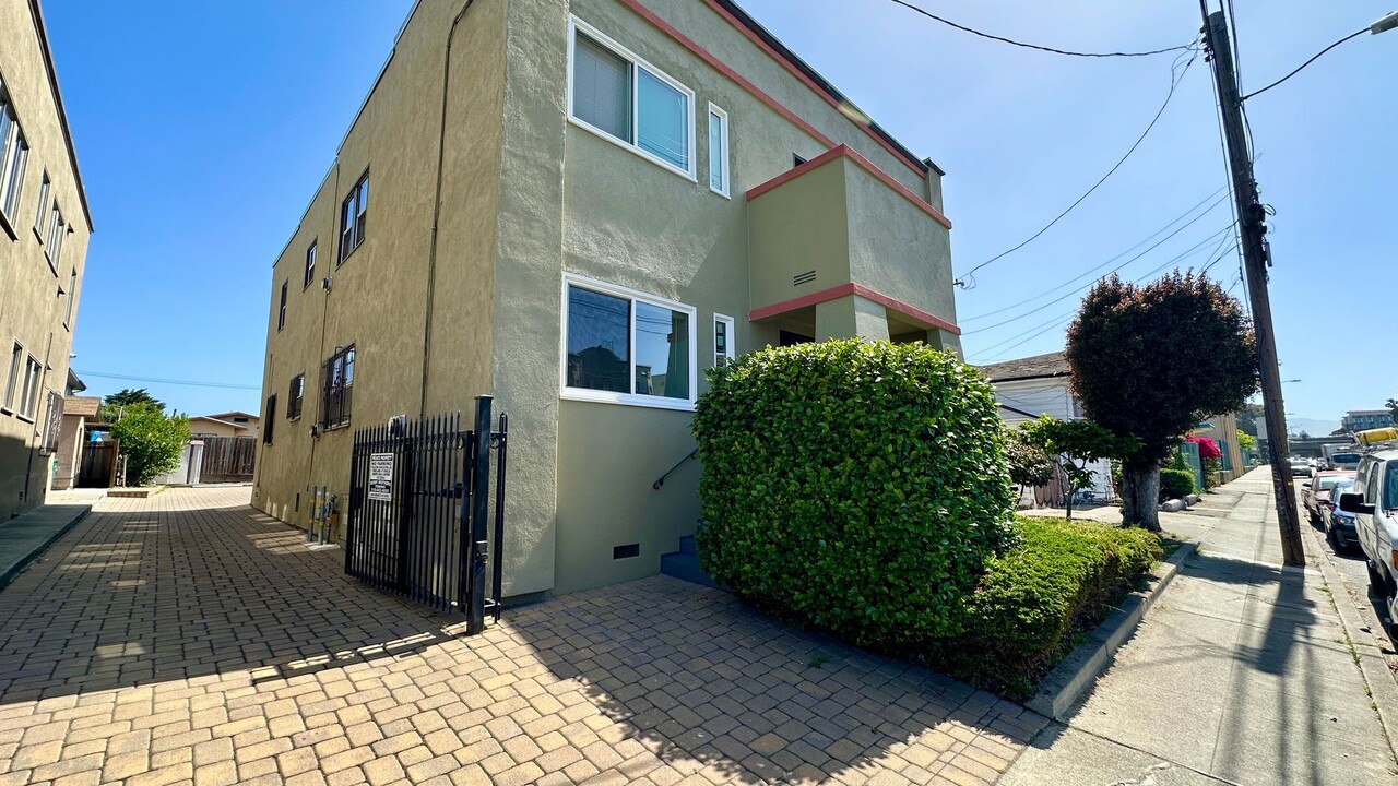 752 40th St-Unit -1 in Oakland, CA - Foto de edificio
