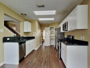 12227 Lavon Dr in Tomball, TX - Building Photo - Building Photo