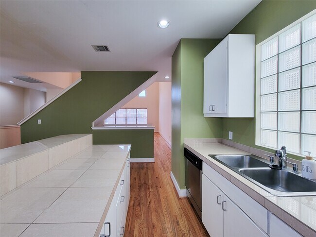 property at 3534 Omeara Dr