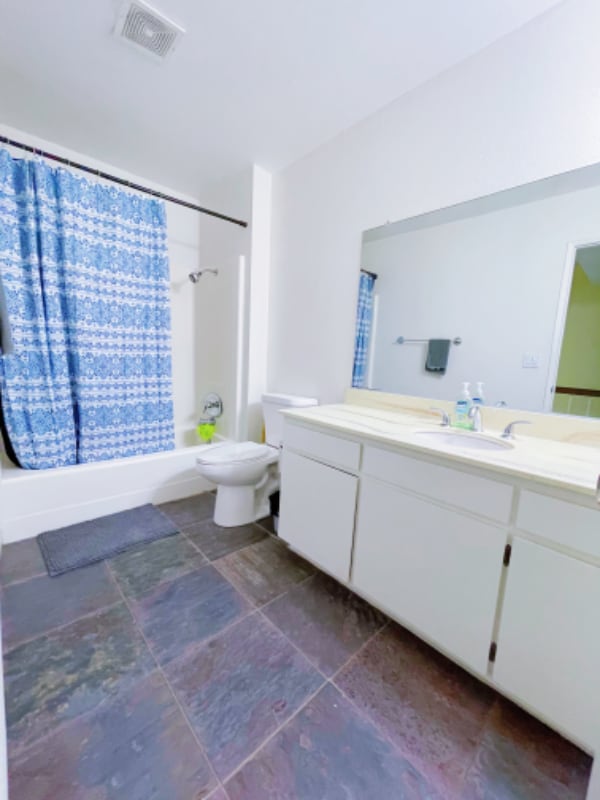 18526 Mayall St in Los Angeles, CA - Building Photo - Building Photo