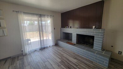 2313 San Lorenzo Ave in Bakersfield, CA - Building Photo - Building Photo