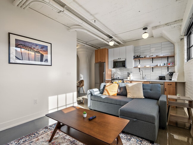 608 N 3rd St in Minneapolis, MN - Building Photo - Building Photo