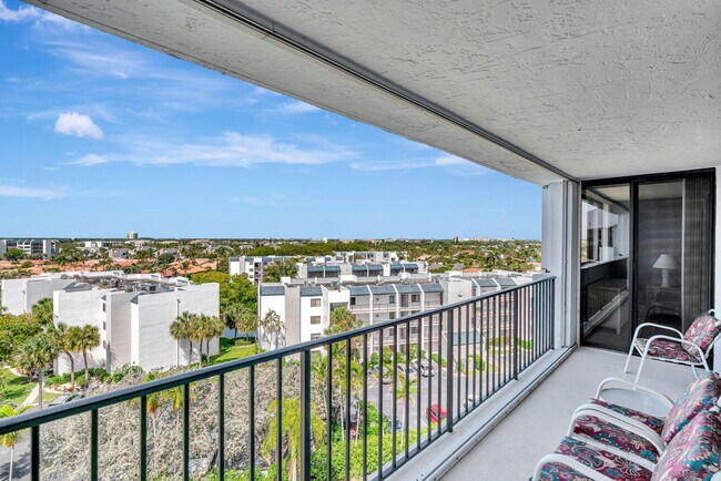 1300 Jimmy Buffett Mem Hwy in Jupiter, FL - Building Photo - Building Photo
