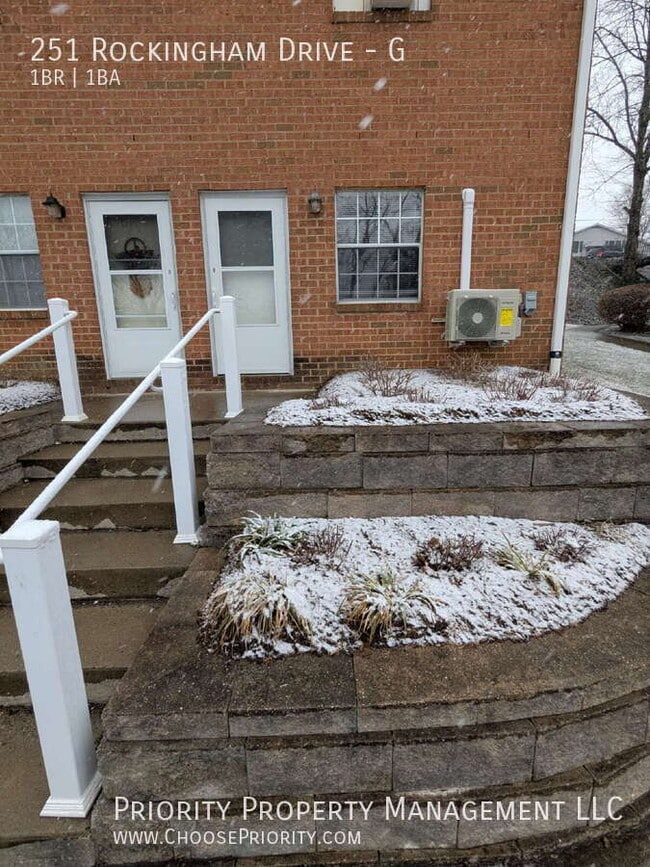 251 Rockingham Dr in Harrisonburg, VA - Building Photo - Building Photo