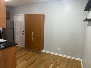 6419 N Greenview Ave in Chicago, IL - Building Photo - Building Photo