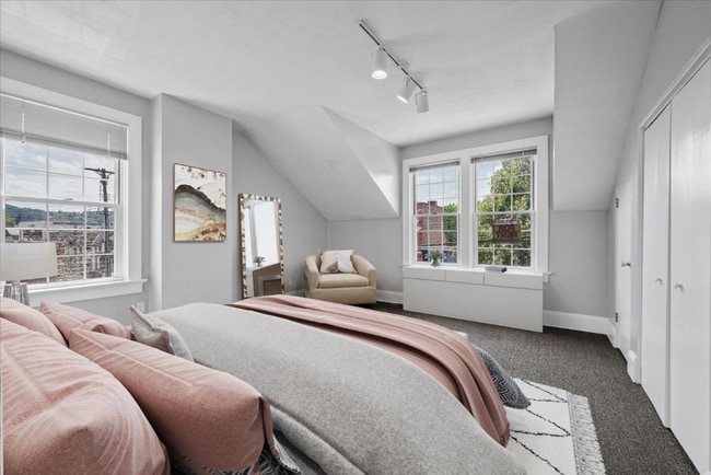 property at 518 Broad St