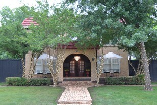 BARCELONA in Dallas, TX - Building Photo