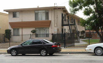 Northwest Manor Apartments