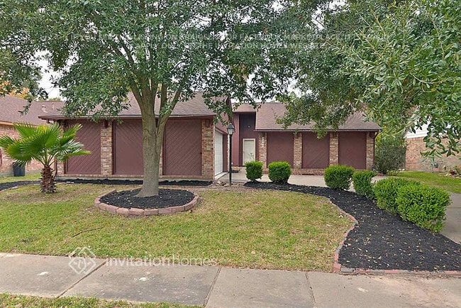 property at 3543 Windmoor Dr