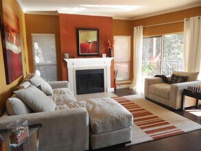 6000-22 Shepherd Mountain Cove in Austin, TX - Building Photo - Building Photo