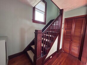26 Crescent St in New London, CT - Building Photo - Building Photo