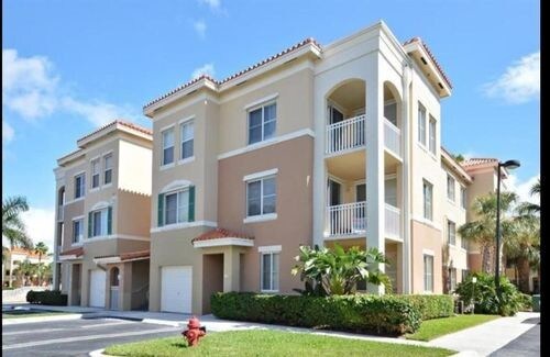 11028 Legacy Dr-Unit -302 in Palm Beach Gardens, FL - Building Photo