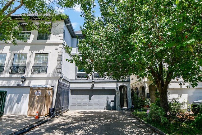 1807 Elmen St in Houston, TX - Building Photo - Building Photo