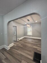 13721 Beachwood Ave in Cleveland, OH - Foto de edificio - Building Photo