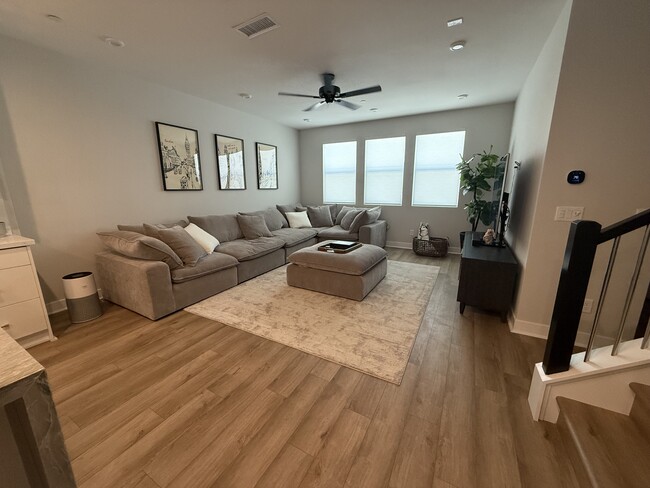 property at 2640 Everly Dr