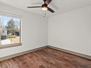 3104 Bethany Ln in Texarkana, TX - Foto de edificio - Building Photo