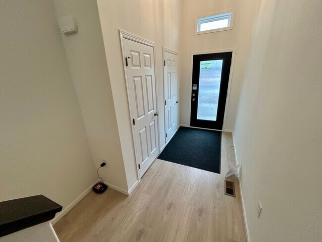 6766 Meadow View Dr S in Fargo, ND - Building Photo - Building Photo