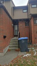 96 Carleton Pl in Brampton, ON - Building Photo - Building Photo