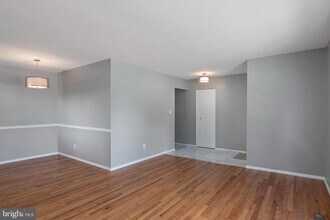 3947 Setonhurst Rd in Pikesville, MD - Building Photo - Building Photo