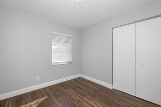 2305 Burns Ave in Melbourne, FL - Building Photo - Building Photo