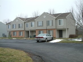 River Pointe Apartments in Middletown, OH - Foto de edificio - Building Photo
