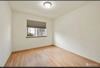 3128 Broadway in Everett, WA - Building Photo - Building Photo