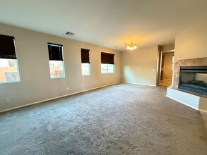 3013 S Sailors Way in Gilbert, AZ - Building Photo - Building Photo