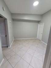 3708 E Pratt St-Unit -#2 in Baltimore, MD - Building Photo - Building Photo