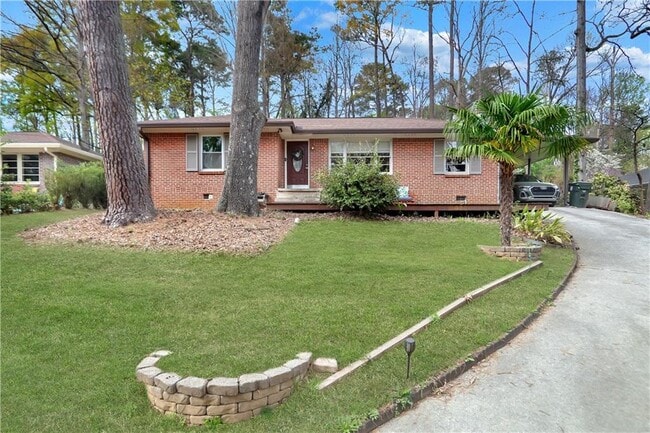 property at 1984 Mcjenkin Dr NE