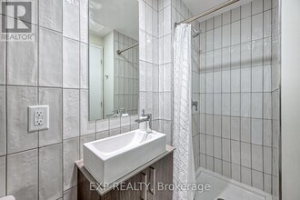 211-211 Besserer St in Ottawa, ON - Building Photo - Building Photo