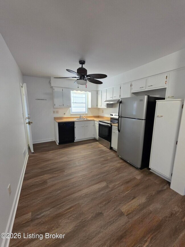 722 Breckenridge Ln in Louisville, KY - Building Photo - Building Photo