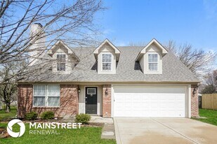 113 Oakview Dr in Mooresville, IN - Building Photo