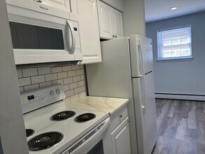 500-502 West Ave in Jenkintown, PA - Building Photo - Building Photo