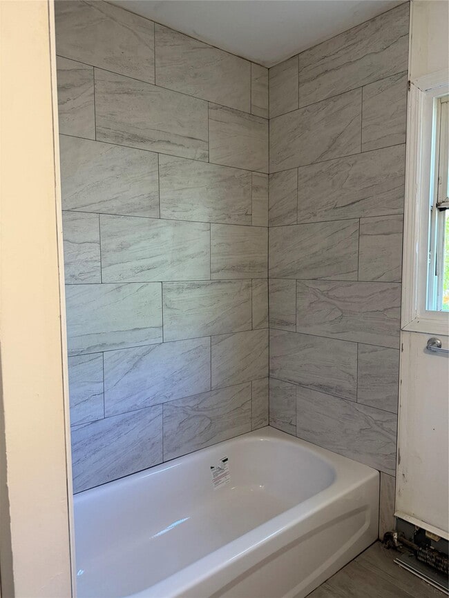 8 Zenith Rd in Rocky Point, NY - Building Photo - Building Photo