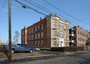 12-14 South St Apartments