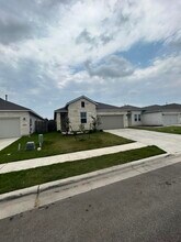 393 Gaida Loop in Georgetown, TX - Building Photo - Building Photo