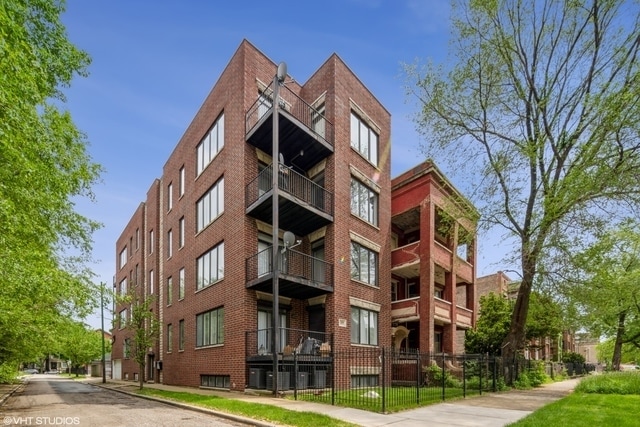 property at 5219 S Michigan Ave