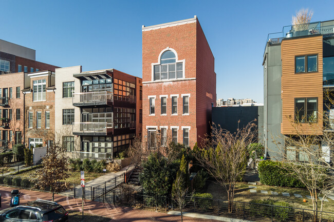 2132 11th St NW in Washington, DC - Building Photo - Building Photo