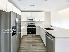 197 River Breeze Dr in Charleston, SC - Building Photo - Building Photo