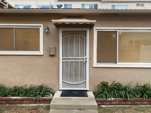 1122 Euclid St, Unit A in Santa Monica, CA - Building Photo