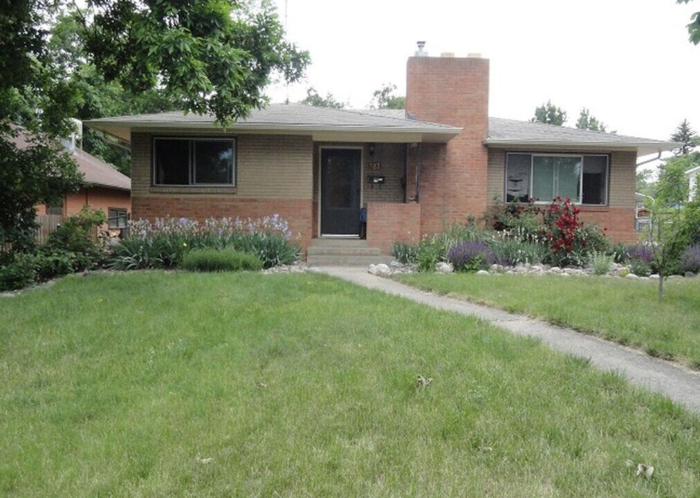 723 Stover St in Fort Collins, CO - Building Photo