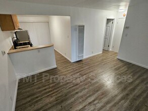 2619 Acacia St in Stockton, CA - Building Photo - Building Photo