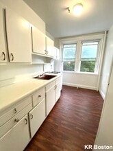 1709 Commonwealth Ave in Boston, MA - Building Photo - Building Photo