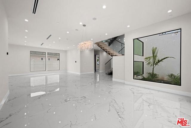 property at 1439 Edris Dr