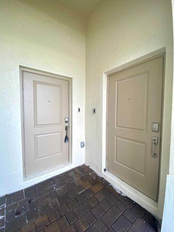 2310 SE 28th St in Homestead, FL - Building Photo - Building Photo