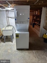 1010 Winton St in Philadelphia, PA - Building Photo - Building Photo